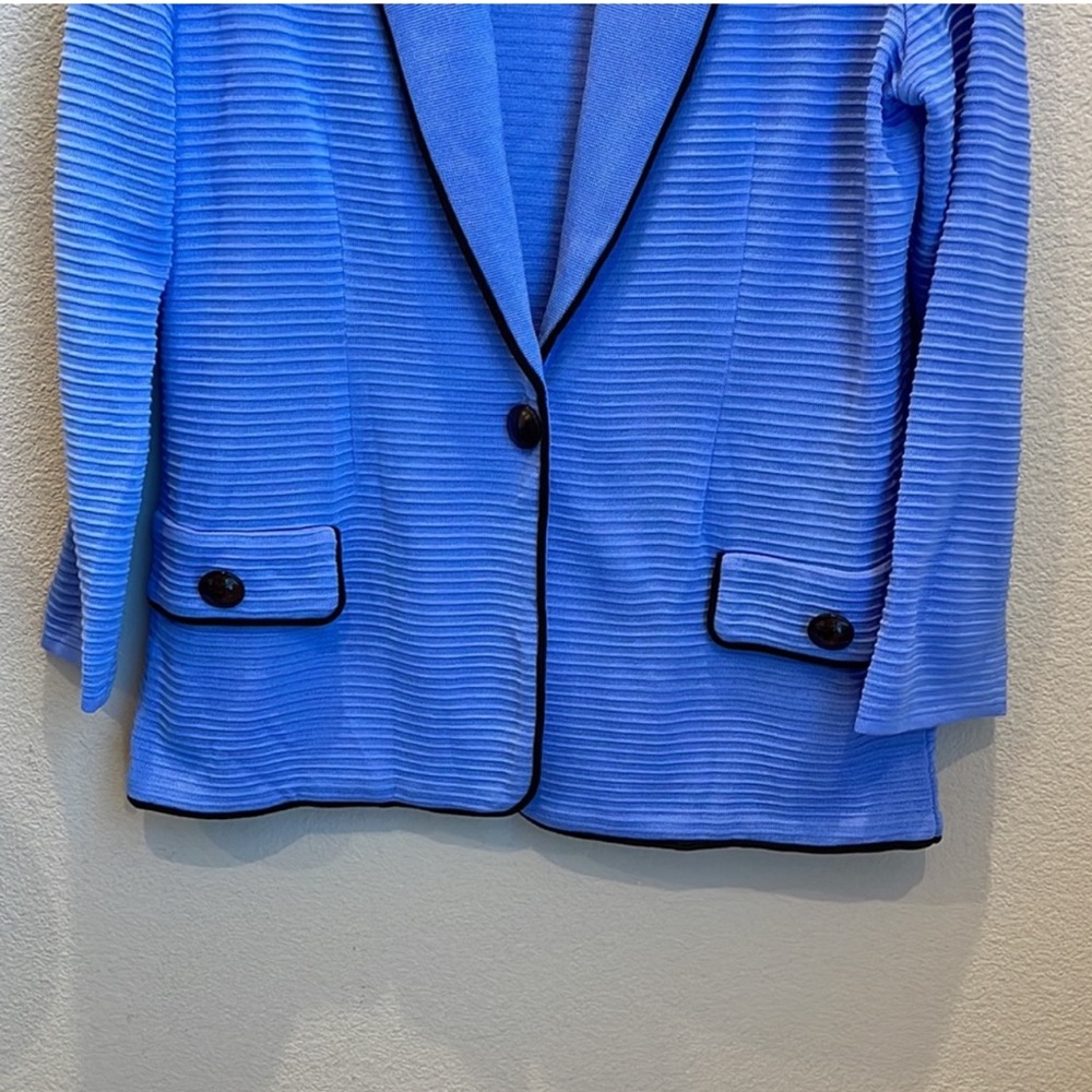 Exclusively Misook Ribbed Knit Blazer Size Medium - Picture 2 of 7